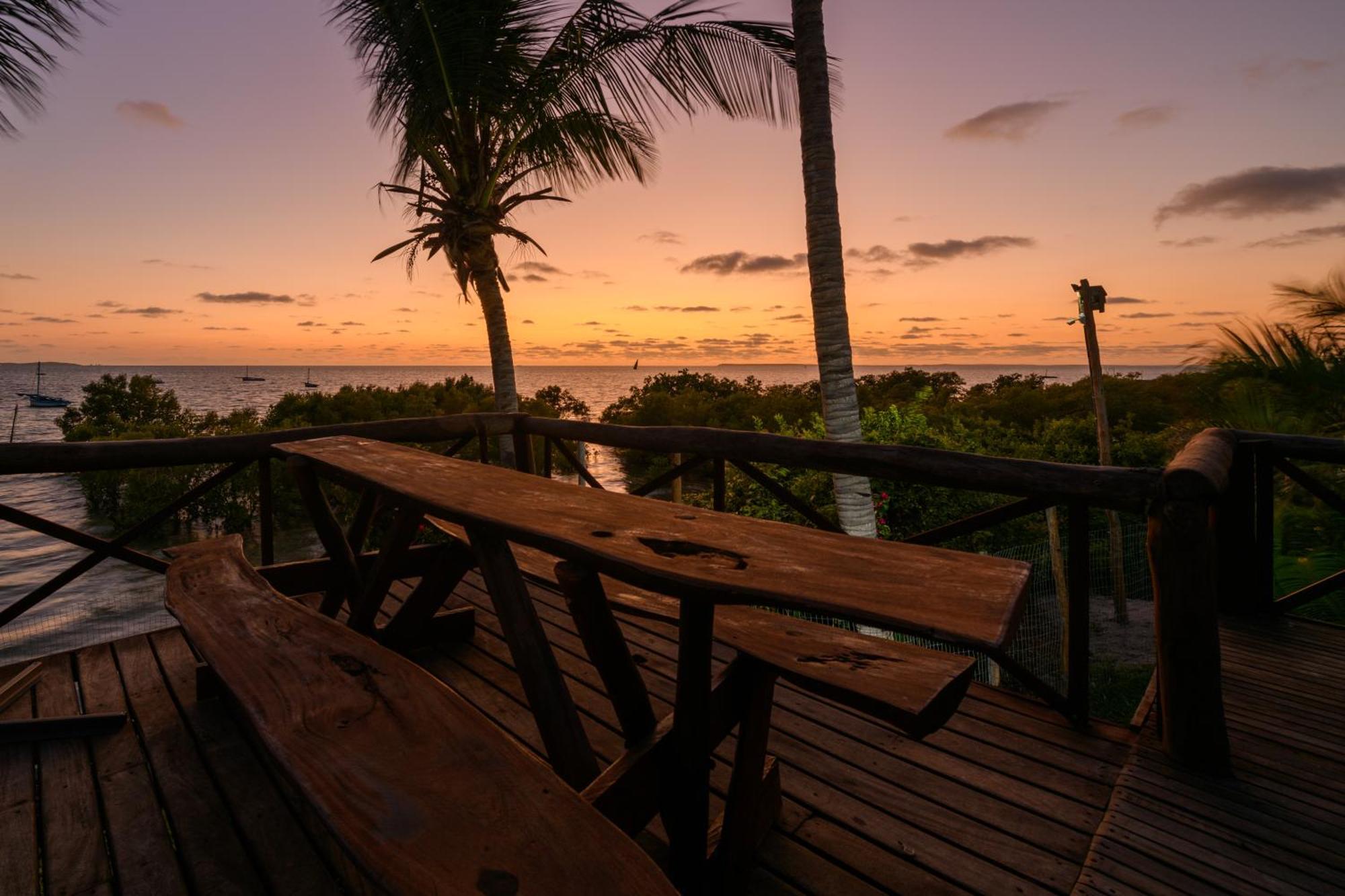 Ocean Pearl Beach Lodge Віланкулуш Екстер'єр фото