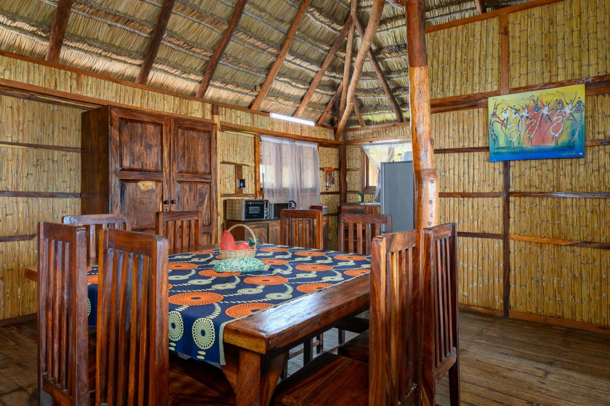 Ocean Pearl Beach Lodge Віланкулуш Екстер'єр фото