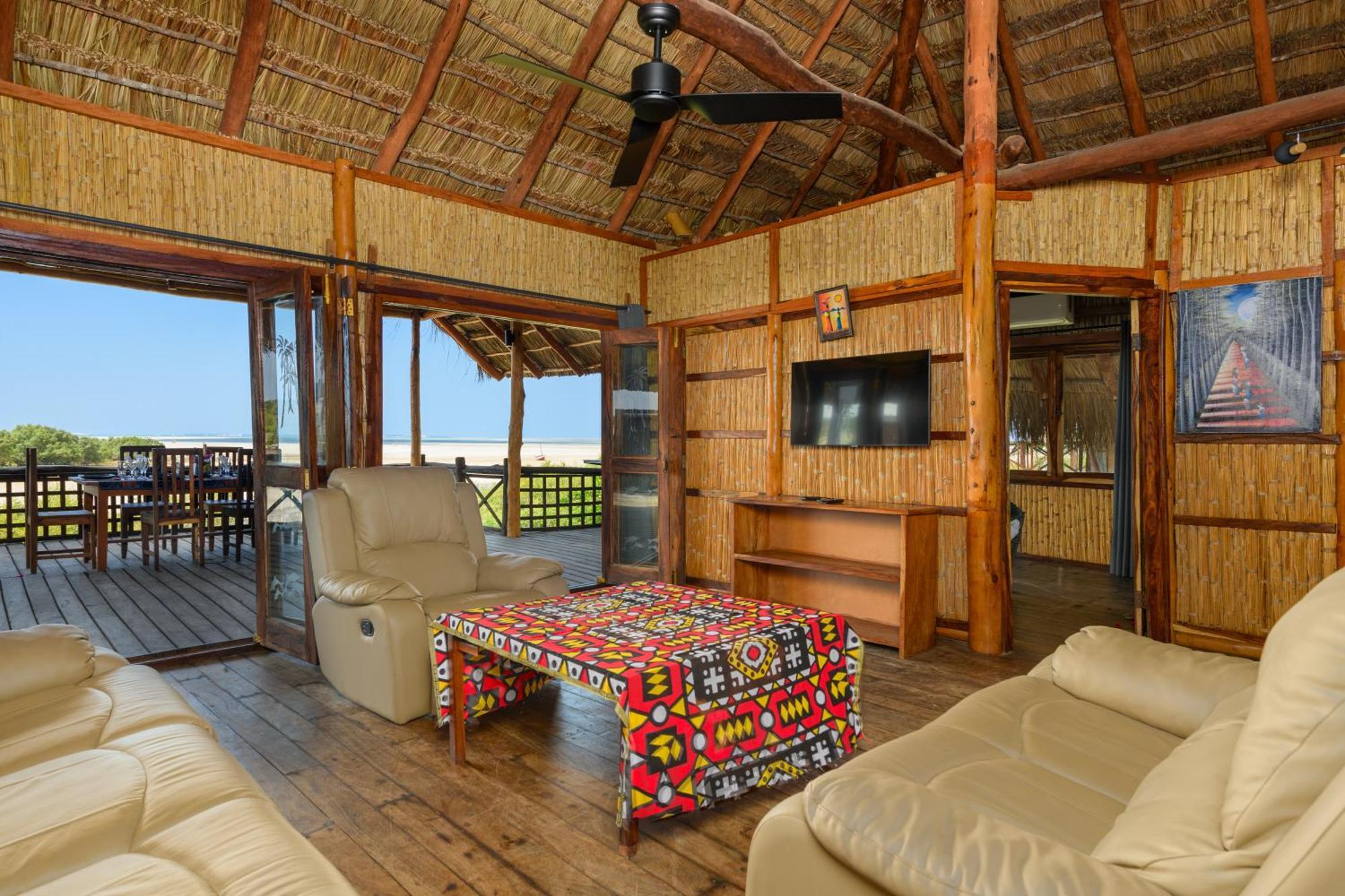 Ocean Pearl Beach Lodge Віланкулуш Екстер'єр фото