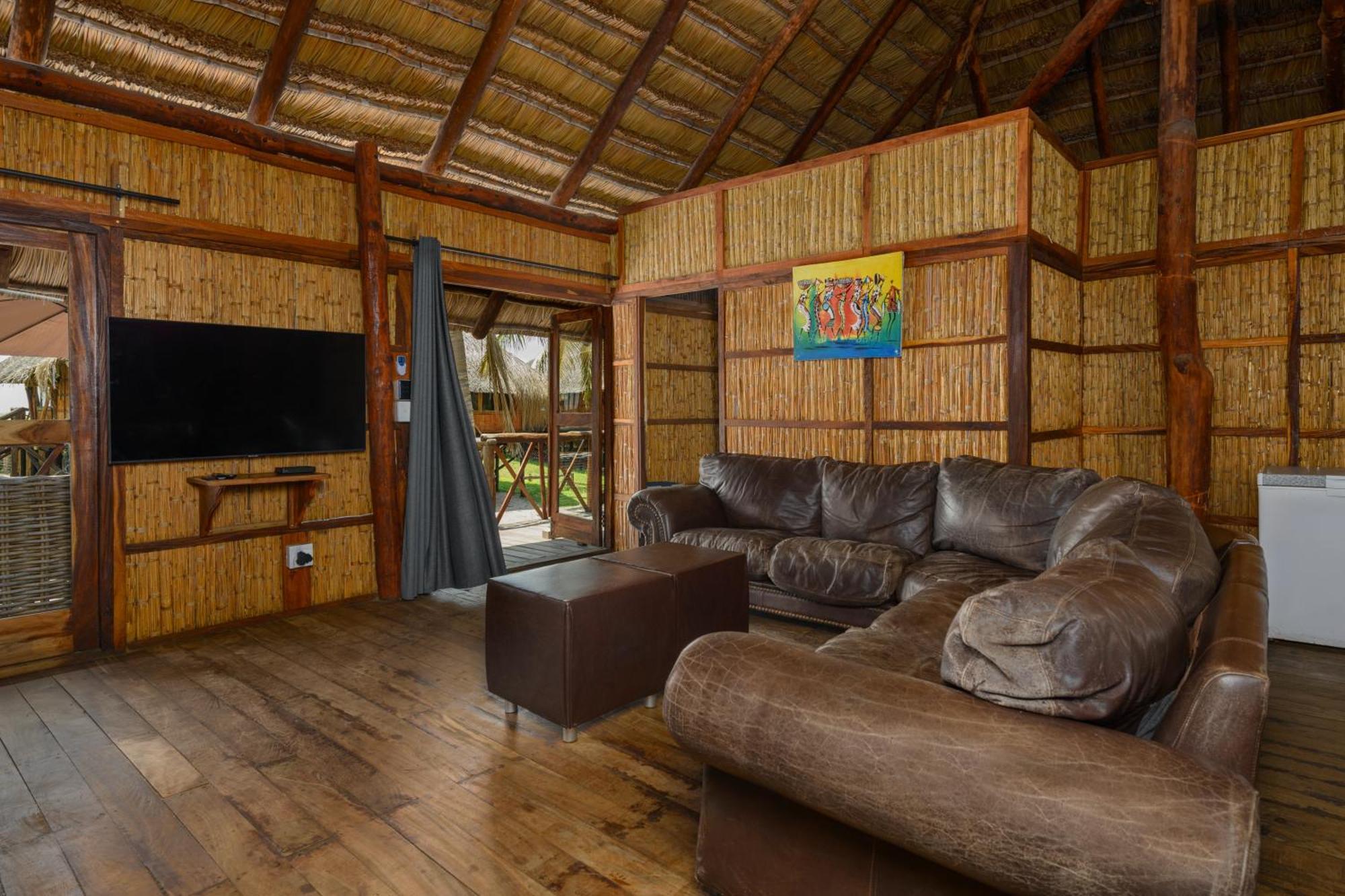 Ocean Pearl Beach Lodge Віланкулуш Екстер'єр фото